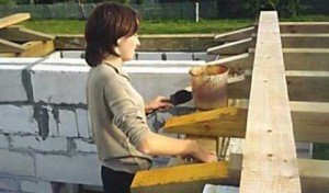 Напіввальмові дах: елементи, кроквяна система, за правилами складання