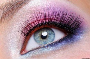Рожевий макіяж очей: підбираємо тіні і тон до сукні покроково з фото