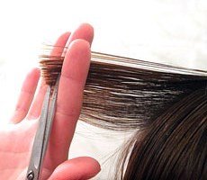Як підстригти косу чубок самостійно і правильно?