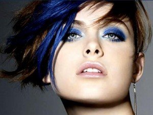 Синій макіяж: як виділити очі під сукню з фото, відео