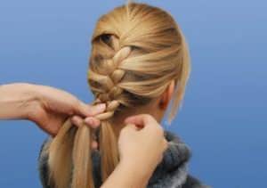 Плетіння кіс на середні волосся: 8 простих зачісок
