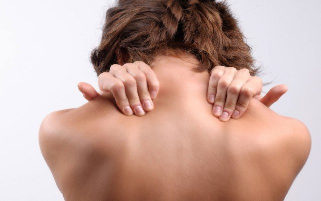 Шийно грудний остеохондроз: симптоми, причини та наслідки