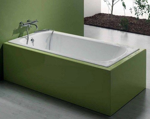 Як вибрати ванну: відмінності в характеристиках чавунних, сталевих та акрилових приладів