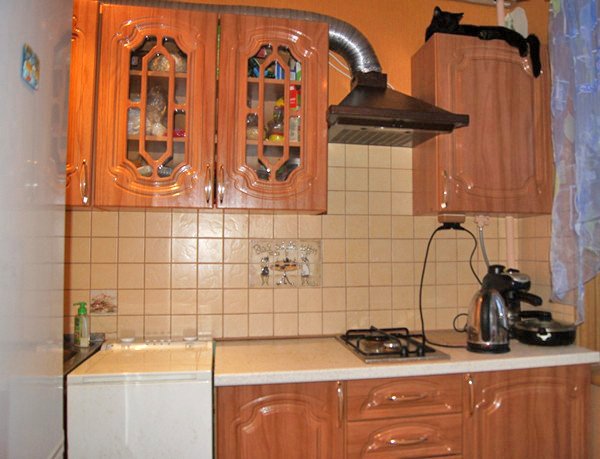 Як зробити ремонт на кухні: вибір матеріалів і послідовність робіт