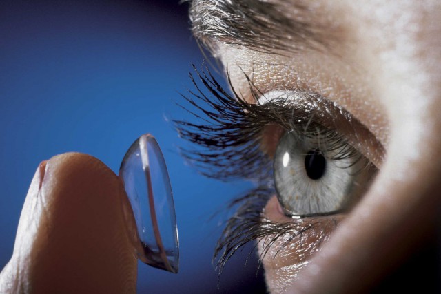 Нічні лінзи для відновлення зору: особливості методики