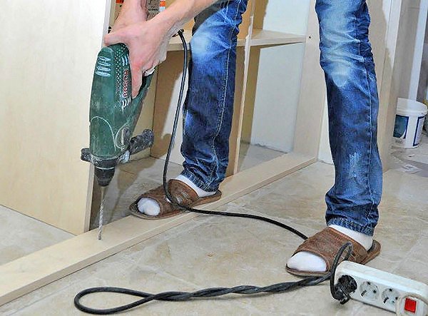 Двері купе своїми руками: принцип виготовлення та встановлення