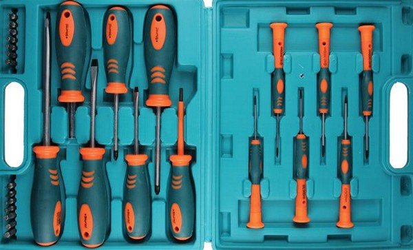 Набір інструментів для дому: необхідний мінімум для домашнього використання
