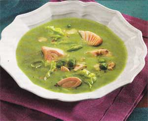 Рецепт дієтичного овочевого супу з рибою скумбрією