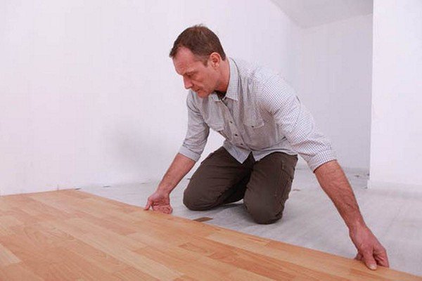 Види підлогових покриттів: типи, сфери застосування, як вибрати покриття для будинку