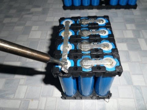 Ремонт акумулятора шуруповерта своїми руками: способи відновлення працездатності батареї