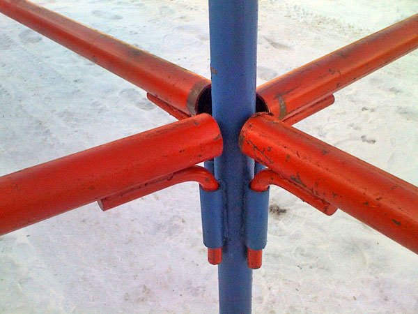 Будівельні ліси своїми руками: різновиди та способи їх самостійного виготовлення