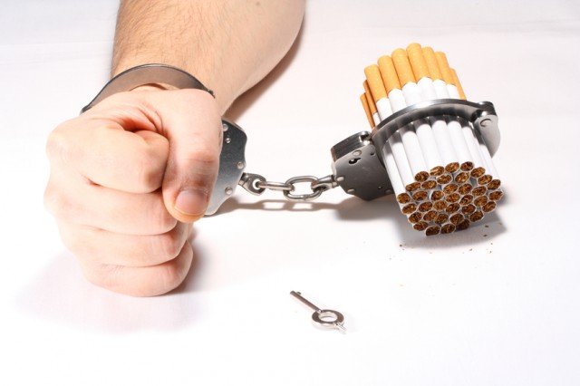 Чим замінити сигарету, коли кидаєш палити: кращі способи