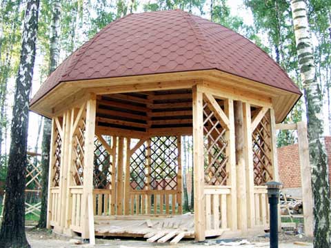Решетування для альтанки: робимо посилення і декор