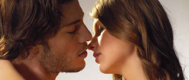 Як навчитися правильно цілуватися? 10 видів поцілунків