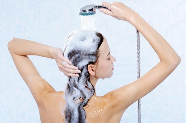 Як правильно мити голову?