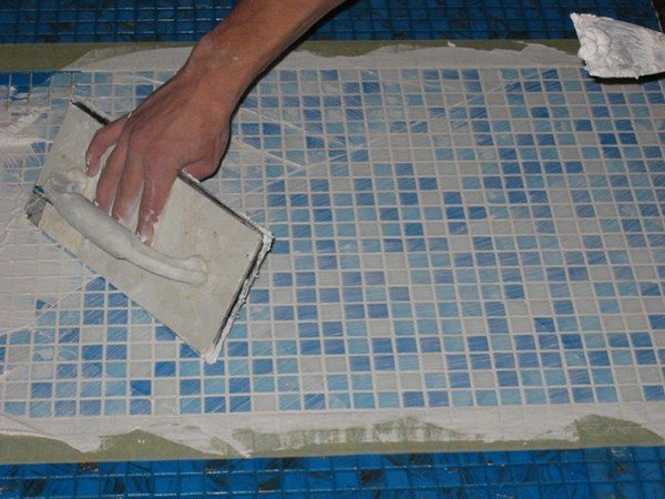 Басейн своїми руками: особливості самостійного будівництва з бетону