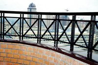 Огорожі на скатної даху: вимоги, види, монтаж