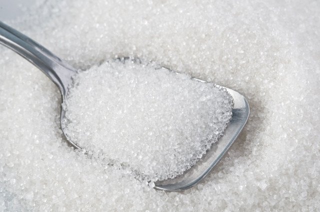 Як готується брага з цукру і дріжджів: практичні поради
