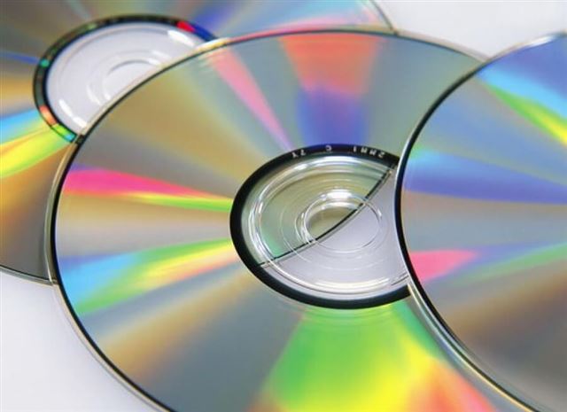 Що можна зробити зі старих дисків в домашніх умовах