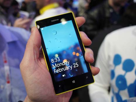 Відгуки про Nokia Lumia 520   думки власників смартфона