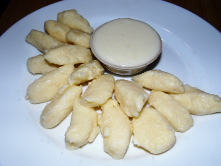 Ліниві вареники з ванільним соусом, фото рецепт