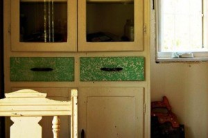Косметичний ремонт меблів в домашніх умовах – способи і матеріали