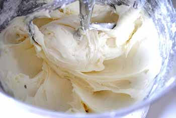 Рецепт сирного крему для тортів