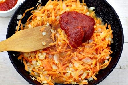 Бички в томаті – рецепт приготування в домашніх умовах