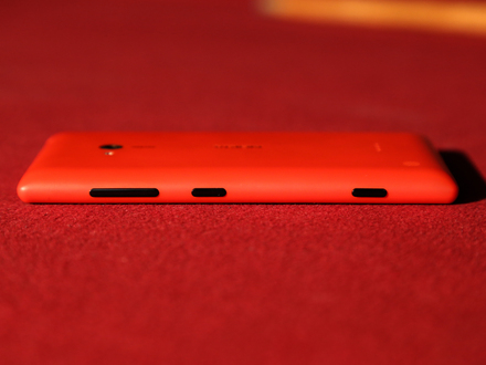Смартфон Nokia Lumia 720   огляд і ціна