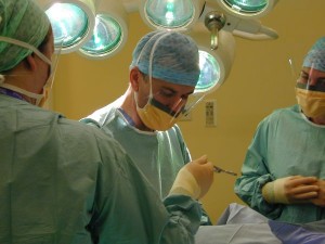 Стентування судин серця: відгуки пацієнтів про даній операції і які можливі ускладнення