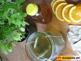 Зелений чай з мятою і цытрусами, фото рецепт