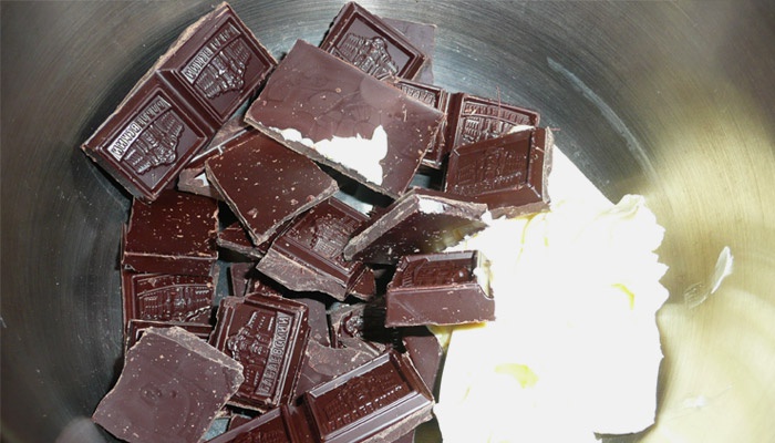 Шоколадний крем для торта з какао порошку: рецепт приготування