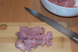 Оладки з курячого мяса шматочками, фото рецепт