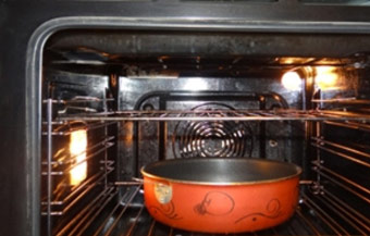 Стейк з форелі запечений в духовці, фото рецепт