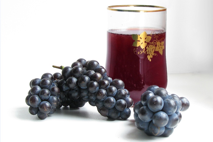 Чим корисний виноград, кісточки, сік і родзинки для організму