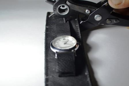 Як зробити чоловічий шкіряний браслет для годинника в домашніх умовах