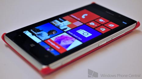 Фотографії і відео смартфона Lumia 925