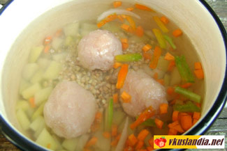 Суп з фрикадельками для дітей, фото рецепт