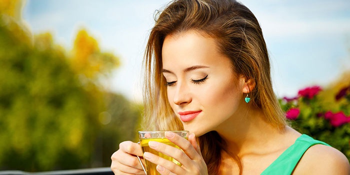 Чим корисний зелений чай для жінок і чоловіків: властивості напою і протипоказання