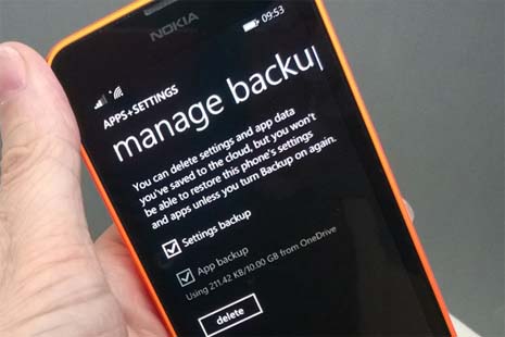 Як зробити резервне копіювання даних на Windows Phone 8.1?