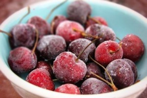 Смак літа холодної взимку: як правильно заморожувати фрукти і ягоди