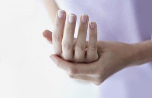 Причини оніміння пальців рук. Що робити якщо німіють пальці
