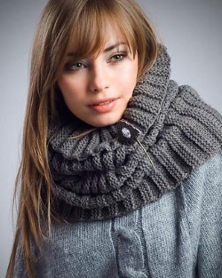 Як правильно носити шарф снуд – з чим одягати і як завязувати