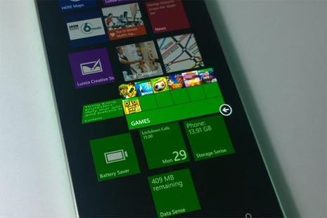 Як створити папку на робочому столі Windows Phone?
