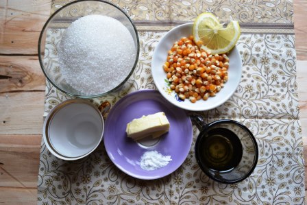 Як зробити солодкий попкорн (з карамеллю) в домашніх умовах – рецепт