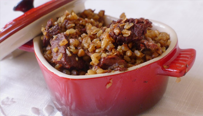 Мясо в горщиках з картоплею в духовці: покроковий рецепт приготування з фото