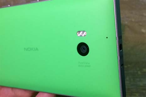 Фотографії телефону Nokia Lumia 930