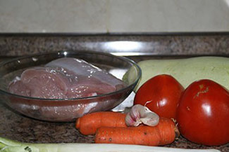 Овочеве рагу з шматочками індички, фото рецепт