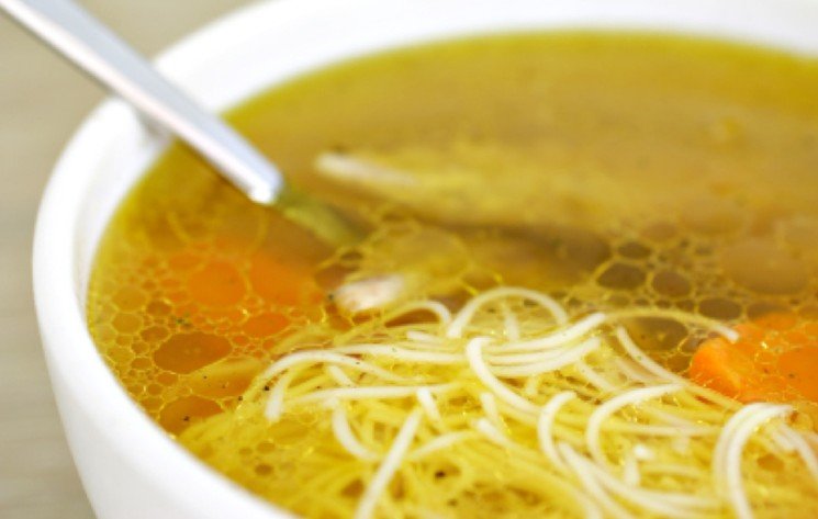 Курячий суп — простий рецепт курячого бульйону