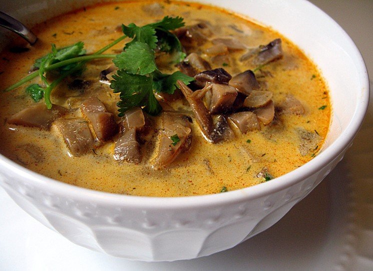 Грибний суп з печерицями — Що готувати на обід